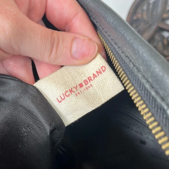 Lucky Brand Leather Tote Bag - Picture 12 of 13